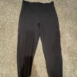 black lululemon align jogger